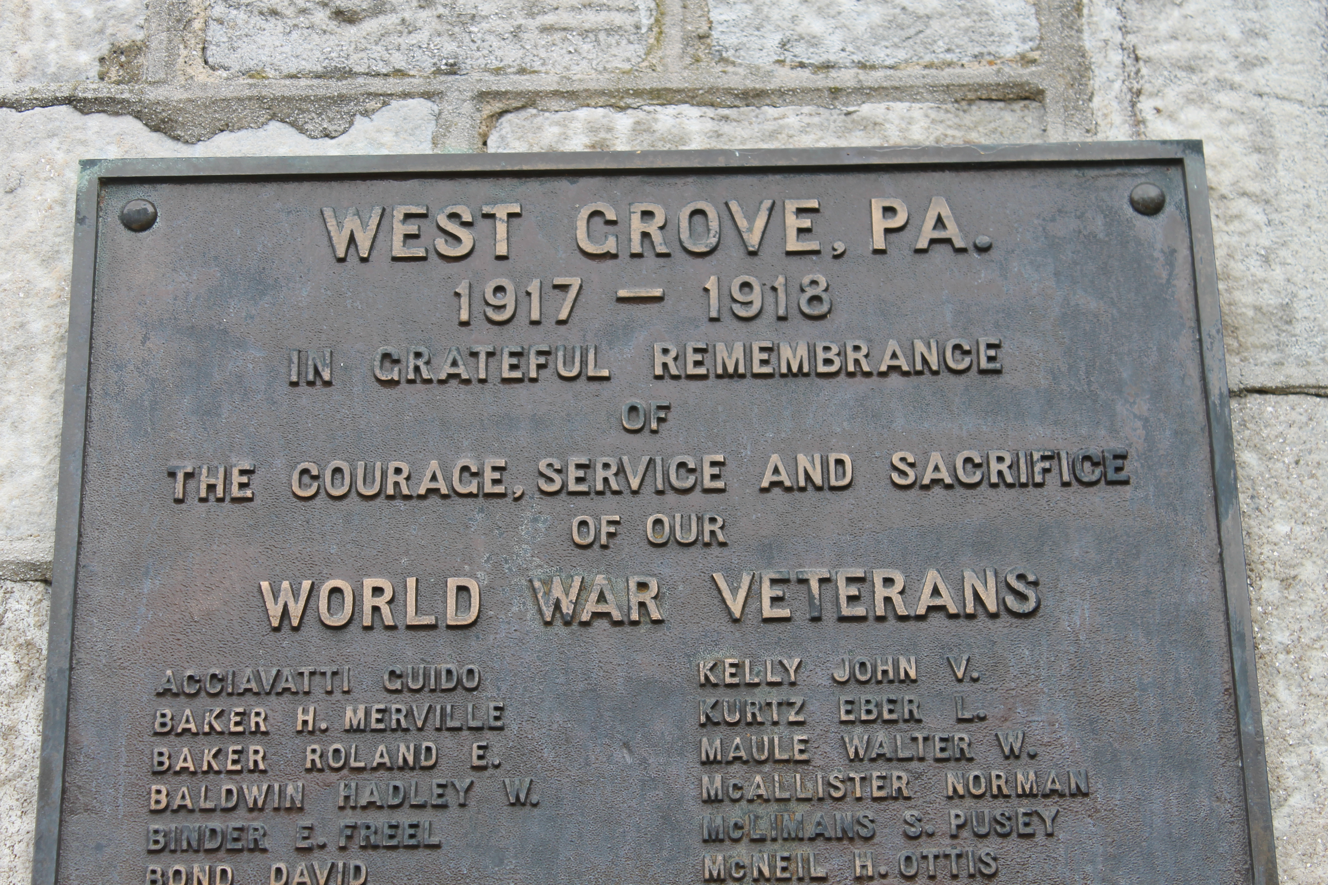 Zoom on the image : The 1927 Memorial Honor Roll Tablet in West Grove - Pennsylvania